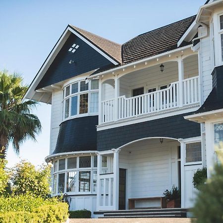 Cedar House Panzió Gisborne Kültér fotó