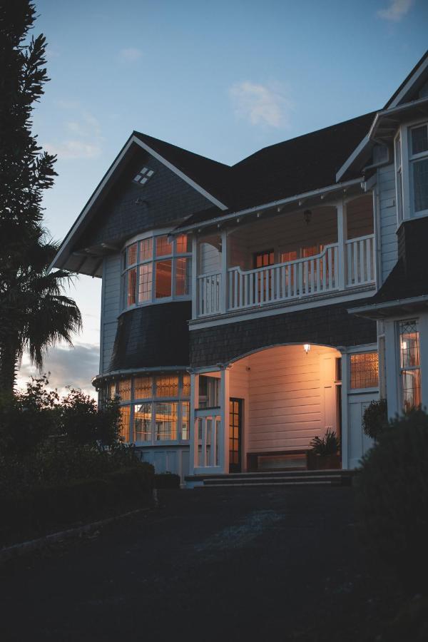 Cedar House Panzió Gisborne Kültér fotó