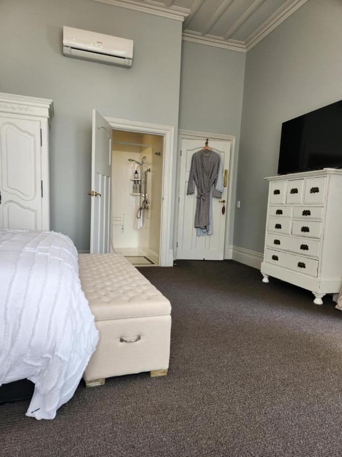 Cedar House Panzió Gisborne Kültér fotó