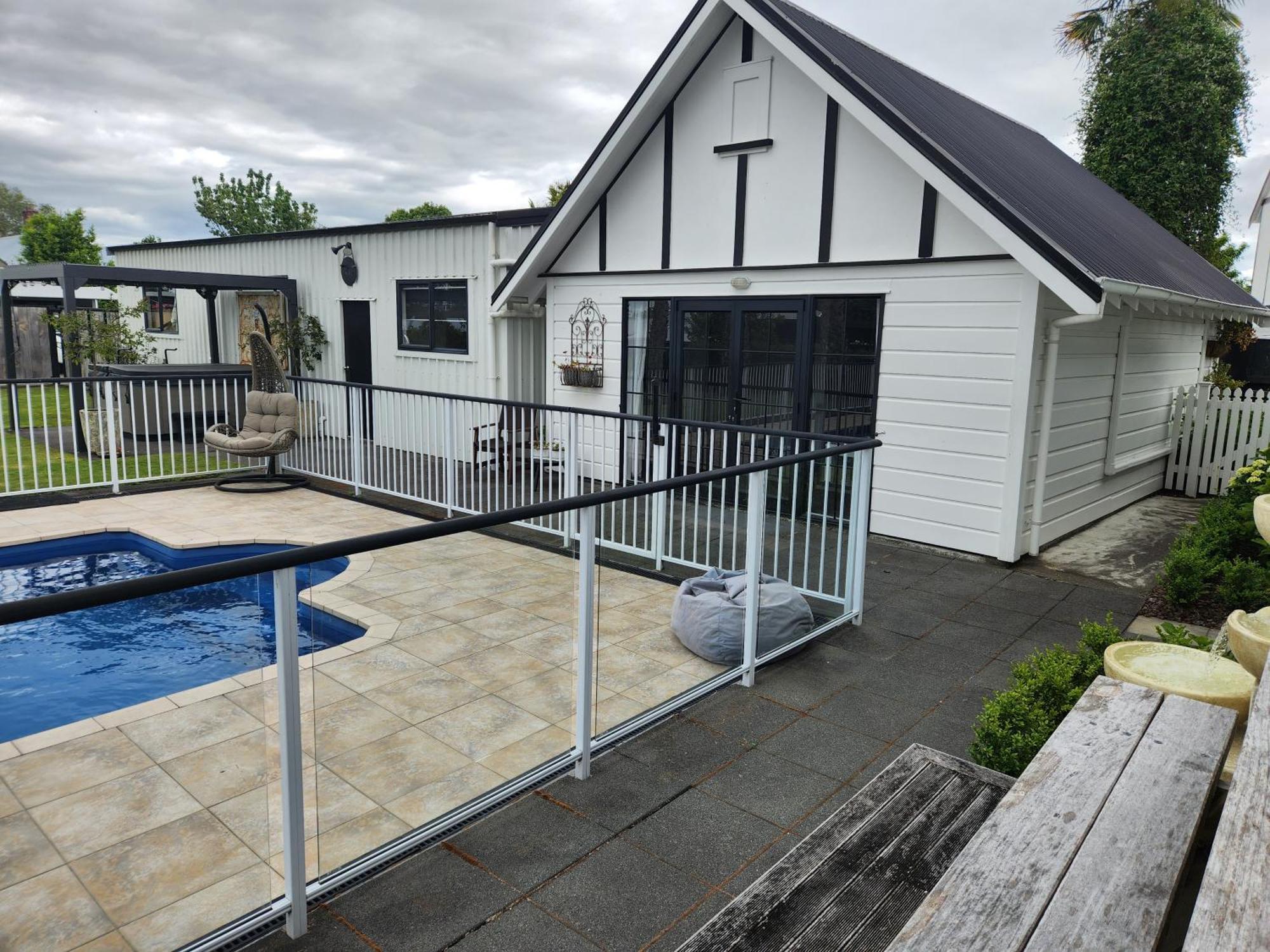Cedar House Panzió Gisborne Kültér fotó